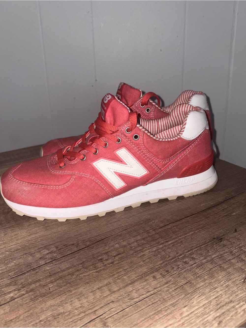 New Balance Womens Size 10  574 Shoes Pink Athletic Casual Sneakers